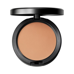 STUDIO FIX POWDER PLUS FOUNDATION 7