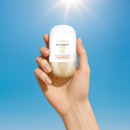 LANCASTER SUN PERFECT AIR DAILY INVISIBLE FLUID SPF50 GLOW BOOSTER 6