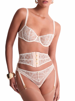 ΓΥΝΑΙΚΕΙΟ ΣΟΥΤΙΕΝ  1