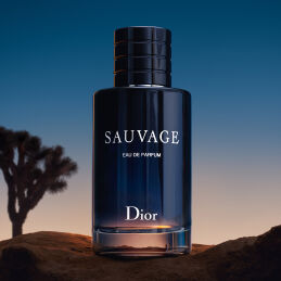SAUVAGE EAU DE PARFUM  4