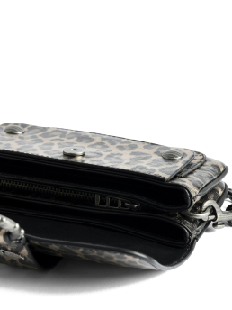 ΓΥΝΑΙΚΕΙΑ ΔΕΡΜΑΤΙΝΗ ΤΣΑΝΤΑ ΧΙΑΣΤΙ KATE WALLET METAL 2