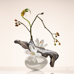 ARMANI PRIVÉ OUD NACRÉ EAU DE PARFUM 2