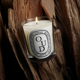 OUD SCENTED CANDLE 1