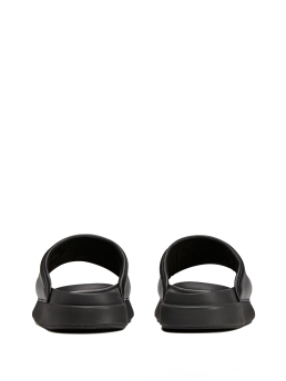 ΑΝΔΡΙΚΕΣ ΠΑΝΤΟΦΛΕΣ 3