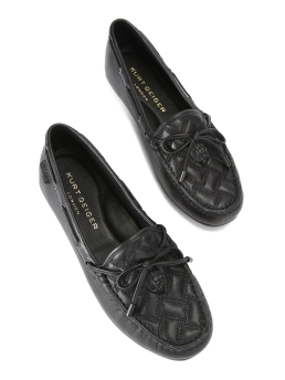 ΓΥΝΑΙΚΕΙΑ ΜΟΚΑΣΙΝΙΑ  1