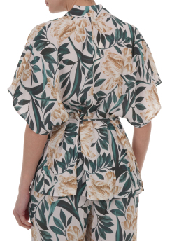 ΓΥΝΑΙΚΕΙΟ ΠΟΥΚΑΜΙΣΟ 2