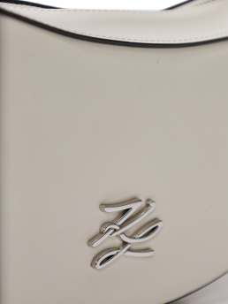 ΓΥΝΑΙΚΕΙΑ ΤΣΑΝΤΑ ΩΜΟΥ  3