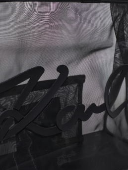 ΓΥΝΑΙΚΕΙΑ ΤΣΑΝΤΑ ΩΜΟΥ  3