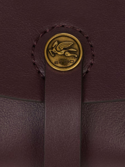 ΓΥΝΑΙΚΕΙΑ ΔΕΡΜΑΤΙΝΗ ΤΣΑΝΤΑ ΧΙΑΣΤΙ 4