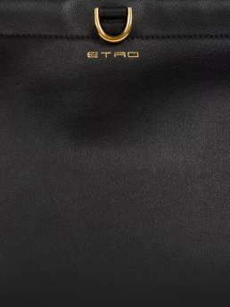 ΓΥΝΑΙΚΕΙΑ ΤΣΑΝΤΑ ΩΜΟΥ 3