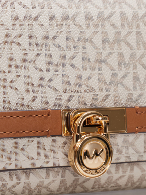 ΓΥΝΑΙΚΕΙΑ ΤΣΑΝΤΑ ΧΕΙΡΟΣ | Εκρού