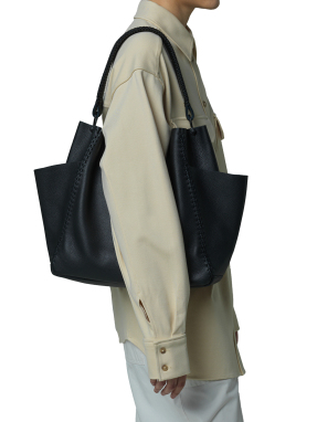 ΓΥΝΑΙΚΕΙΑ ΔΕΡΜΑΤΙΝΗ ΤΣΑΝΤΑ ΩΜΟΥ | Μαύρο