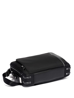 ΧΑΡΤΟΦΥΛΑΚΑΣ ARRIVE SADLER | Μαύρο