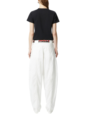 ΓΥΝΑΙΚΕΙΟ T-SHIRT ΜΕ ΛΟΓΟΤΥΠΟ | Μαύρο M