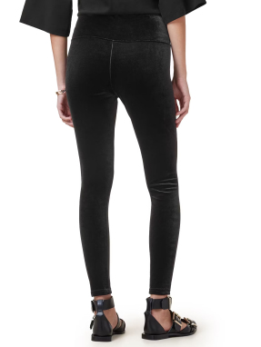 ΓΥΝΑΙΚΕΙΟ ΚΟΛΑΝ CORA VELVET | Μαύρο UK 8