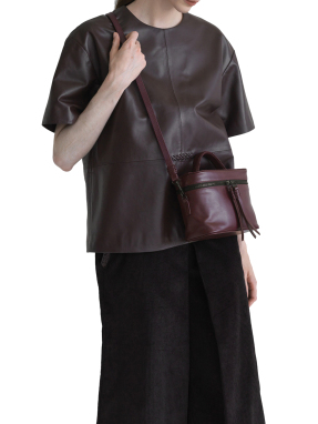 ΓΥΝΑΙΚΕΙΑ ΔΕΡΜΑΤΙΝΗ ΤΣΑΝΤΑ ΧΕΙΡΟΣ VENUS | Μπορντό