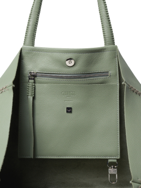 ΓΥΝΑΙΚΕΙΑ ΔΕΡΜΑΤΙΝΗ ΤΣΑΝΤΑ ΩΜΟΥ TOTE | Φυστικί