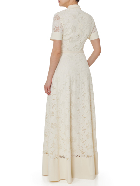 ΜΑΞΙ ΦΟΡΕΜΑ | Εκρού IT 42