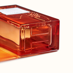 UN JARDIN SUR LA LAGUNE HAIR AND BODY SHOWER | 200ml