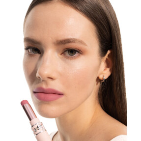 LOVENUDE LIP BLUSHER | 3gr 44 Nude Lavallière