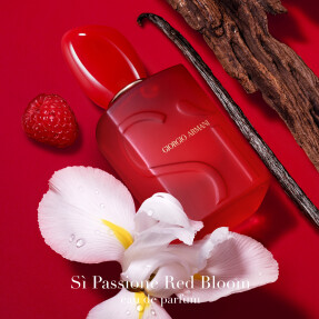 SÌ PASSIONE RED BLOOM EAU DE PARFUM | 50ml