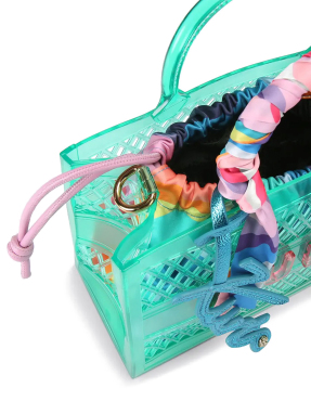 ΓΥΝΑΙΚΕΙΑ ΤΣΑΝΤΑ ΧΕΙΡΟΣ | Φυστικί