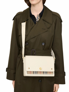 ΓΥΝΑΙΚΕΙΑ ΔΕΡΜΑΤΙΝΗ ΤΣΑΝΤΑ ΧΙΑΣΤΙ | Εκρού