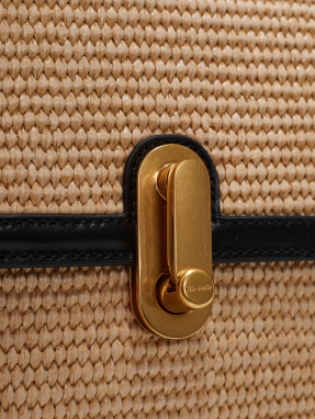 ΓΥΝΑΙΚΕΙΑ ΤΣΑΝΤΑ ΩΜΟΥ | Μπεζ