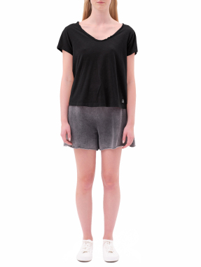 ΓΥΝΑΙΚΕΙΟ T-SHIRT ΜΕ V ΛΑΙΜΟΚΟΨΗ | Μαύρο XS