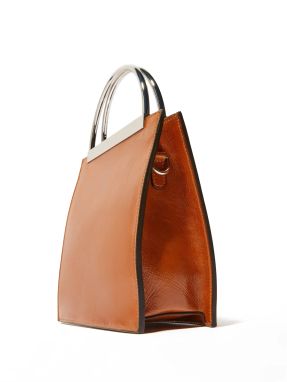 ΓΥΝΑΙΚΕΙΑ ΤΣΑΝΤΑ ΧΕΙΡΟΣ | Ταμπά