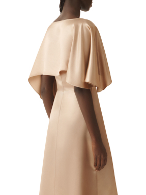 ΜΑΞΙ ΦΟΡΕΜΑ | Μπεζ IT 44