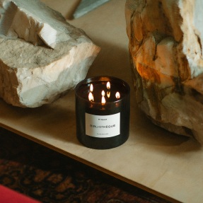 BIBLIOTHEQUE SCENTED CANDLE | 1,5kg