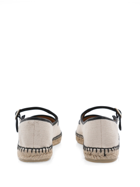 ΓΥΝΑΙΚΕΙΕΣ ΕΠΣΑΝΤΡΙΓΙΕΣ | Εκρού 41