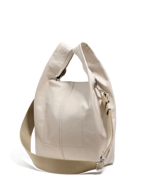 ΓΥΝΑΙΚΕΙΑ ΤΣΑΝΤΑ ΧΕΙΡΟΣ | Εκρού