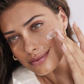 THE RITUAL OF NAMASTE GLOW ANTI-AGEING NIGHT CREAM | 50ml