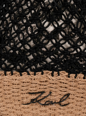 ΓΥΝΑΙΚΕΙΑ ΤΣΑΝΤΑ ΩΜΟΥ | Μαύρο