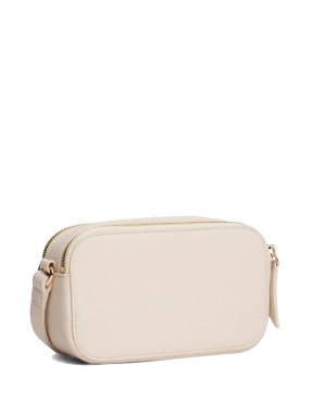 ΓΥΝΑΙΚΕΙΑ ΤΣΑΝΤΑ ΧΙΑΣΤΙ | Εκρού