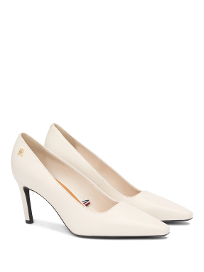 ΓΥΝΑΙΚΕΙΕΣ ΨΗΛΟΤΑΚΟΥΝΕΣ ΓΟΒΕΣ | Εκρού 39