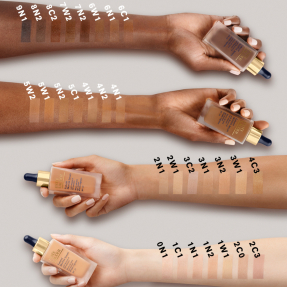 FUTURIST SKINTINT SERUM WITH BOTANICAL OIL INFUSION SPF20 | 30ml 2W1 Dawn