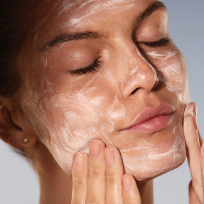 ADVANCED NIGHT CLEANSING FOAM | 100ml