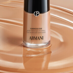 LUMINOUS SILK FOUNDATION | 30ml 5.5