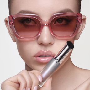 PRISMA GLASS ICY PLUMPER VOLUMIZING LIP GLOSS WITH HYALURONIC ACID | 3.5ml 30 Frozen Amethyst