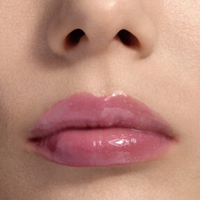 PRISMA GLASS ICY PLUMPER VOLUMIZING LIP GLOSS WITH HYALURONIC ACID | 3.5ml 34 Frozen Candy