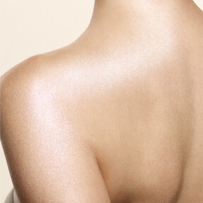 BORN IN ROMA PERFUMED BODY SHIMMER | 125ml