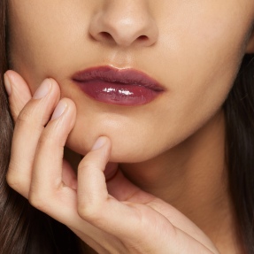 GUCCI GLOW OIL-IN-WATER TINT LIQUID LIPSTICK | 225 - Marianne Mauve