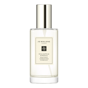 ENGLISH PEAR & FREESIA ROOM SPRAY | 50ml