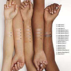 EVEN BETTER CLINICAL™ VITAMIN MAKEUP SPF 50 | 30ml Light Cool 2