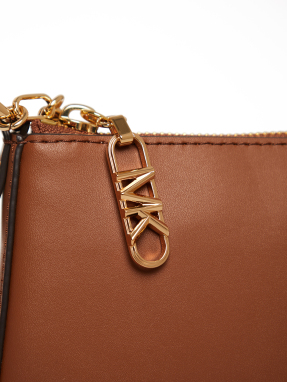 ΓΥΝΑΙΚΕΙΑ ΔΕΡΜΑΤΙΝΗ ΤΣΑΝΤΑ ΩΜΟΥ ΜΕ ΛΟΓΟΤΥΠΟ | Καφέ