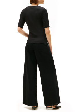 ΓΥΝΑΙΚΕΙΟ T-SHIRT | Μαύρο M