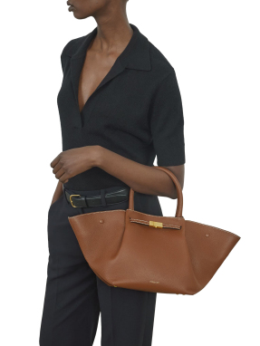 ΓΥΝΑΙΚΕΙΑ ΤΣΑΝΤΑ ΧΕΙΡΟΣ MIDI NEW YORK | Ταμπά